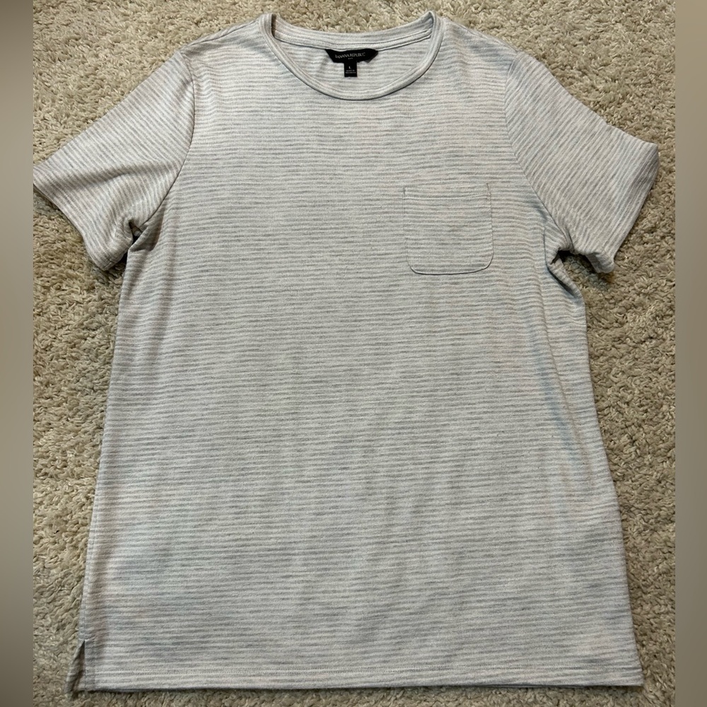 Banana Republic Womens Striped Short Sleeve TShirt with pocket Size Large